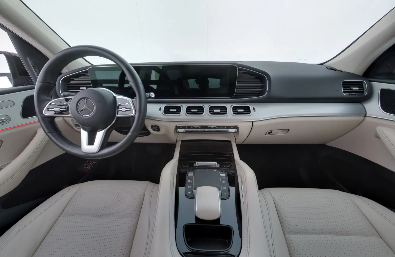 MERCEDES-BENZ GLE XRJ-463 carousel image
