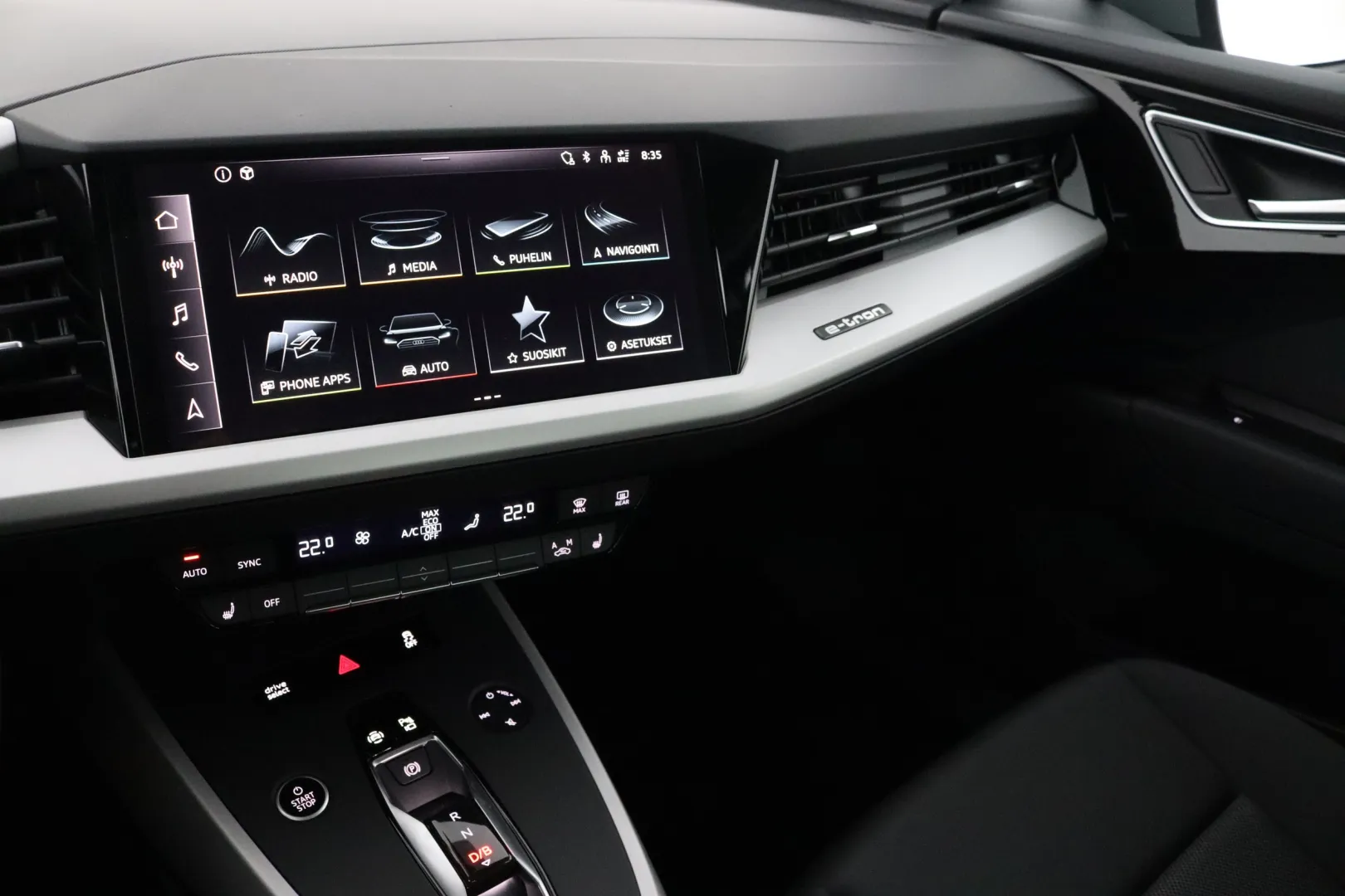Audi Q4 e-tron SZK-932 carousel image