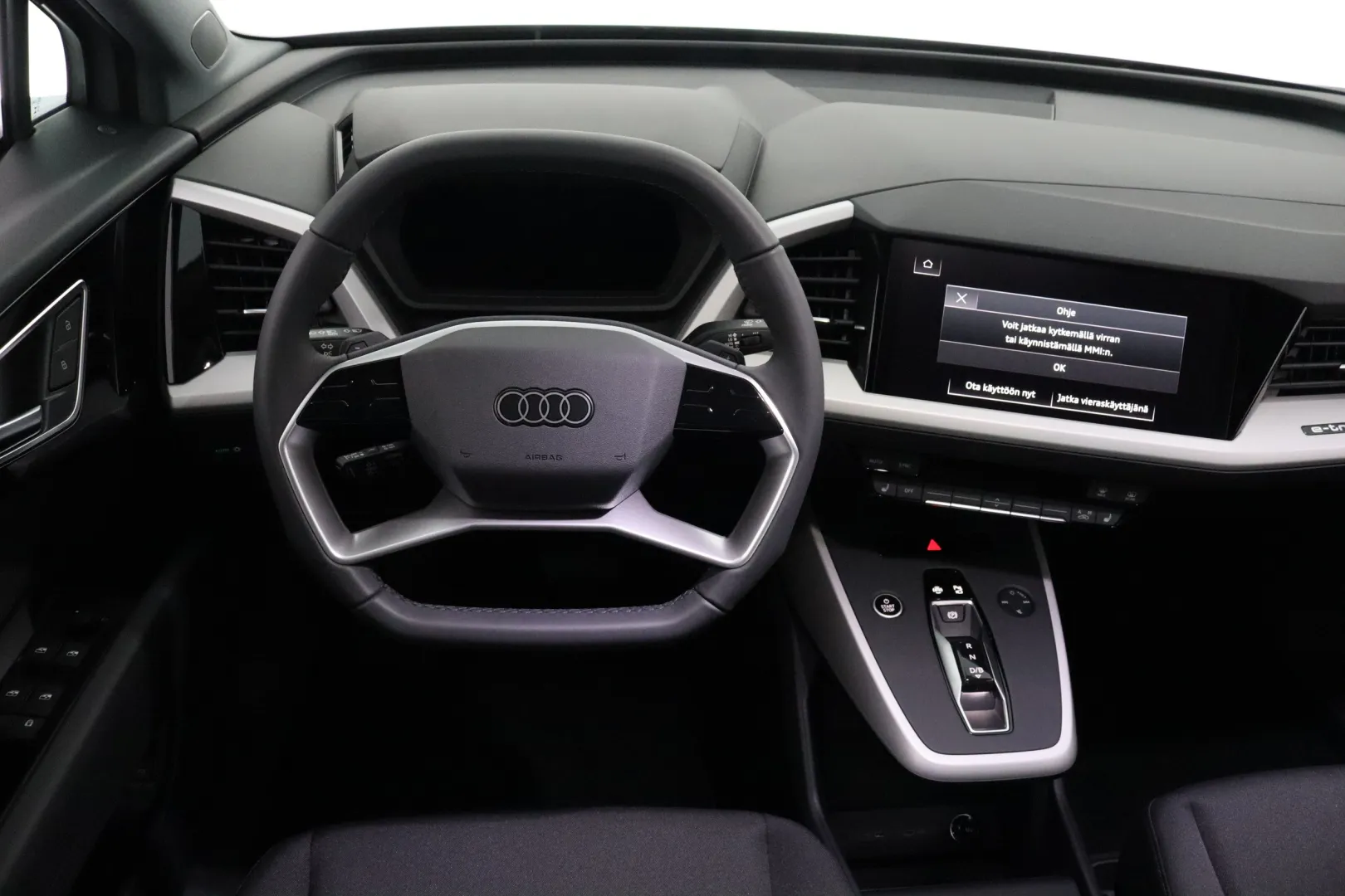 Audi Q4 e-tron SZK-932 carousel image