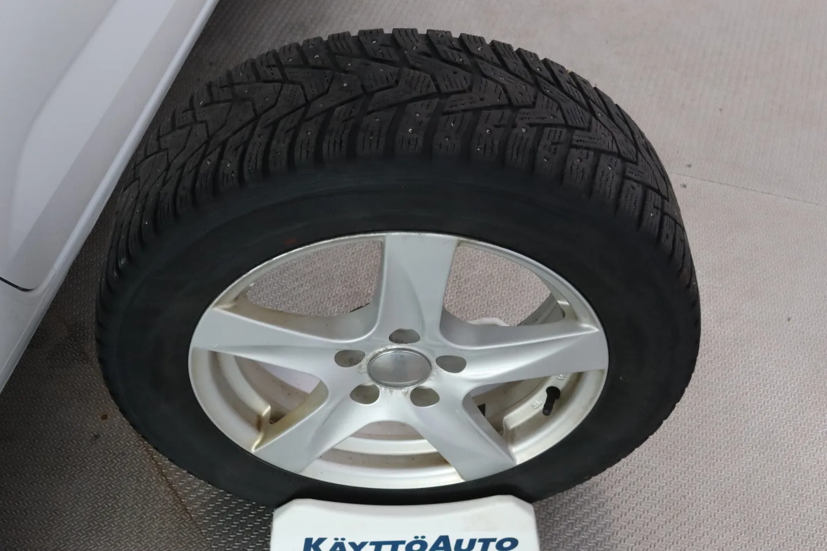 VOLKSWAGEN Touran GNV-483 carousel image