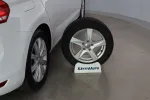VOLKSWAGEN Touran GNV-483 carousel thumbs