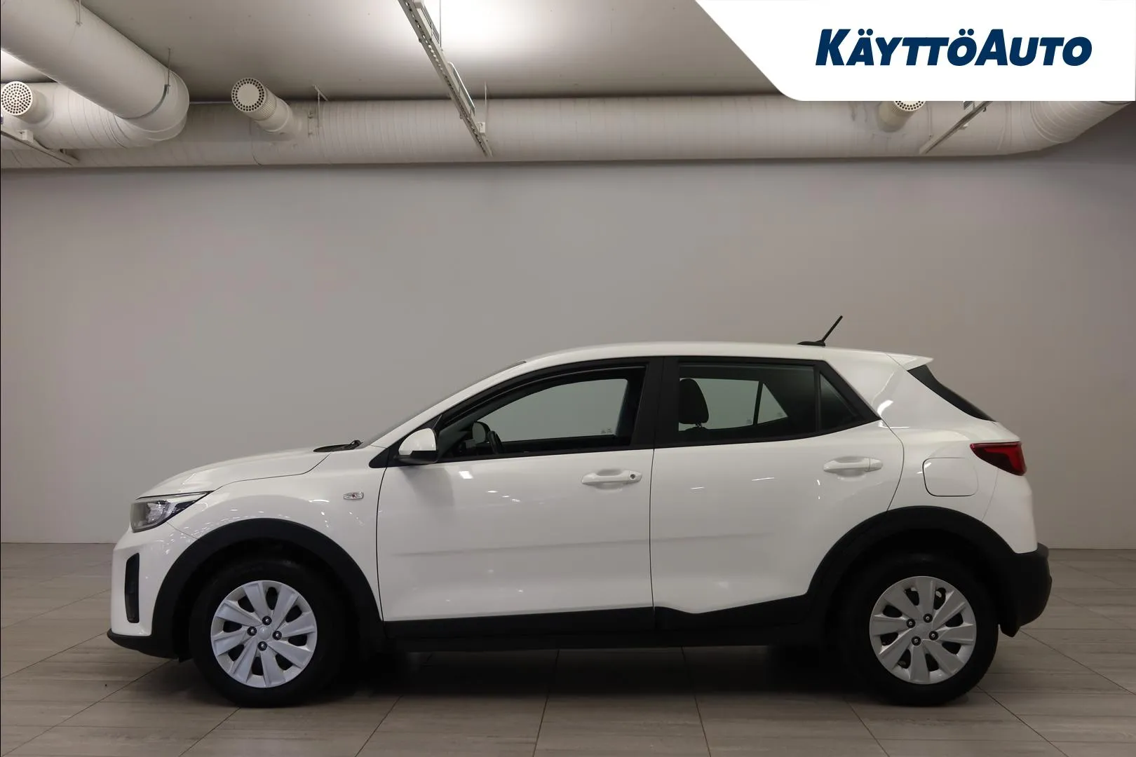 Kia Stonic FOZ-151 carousel image
