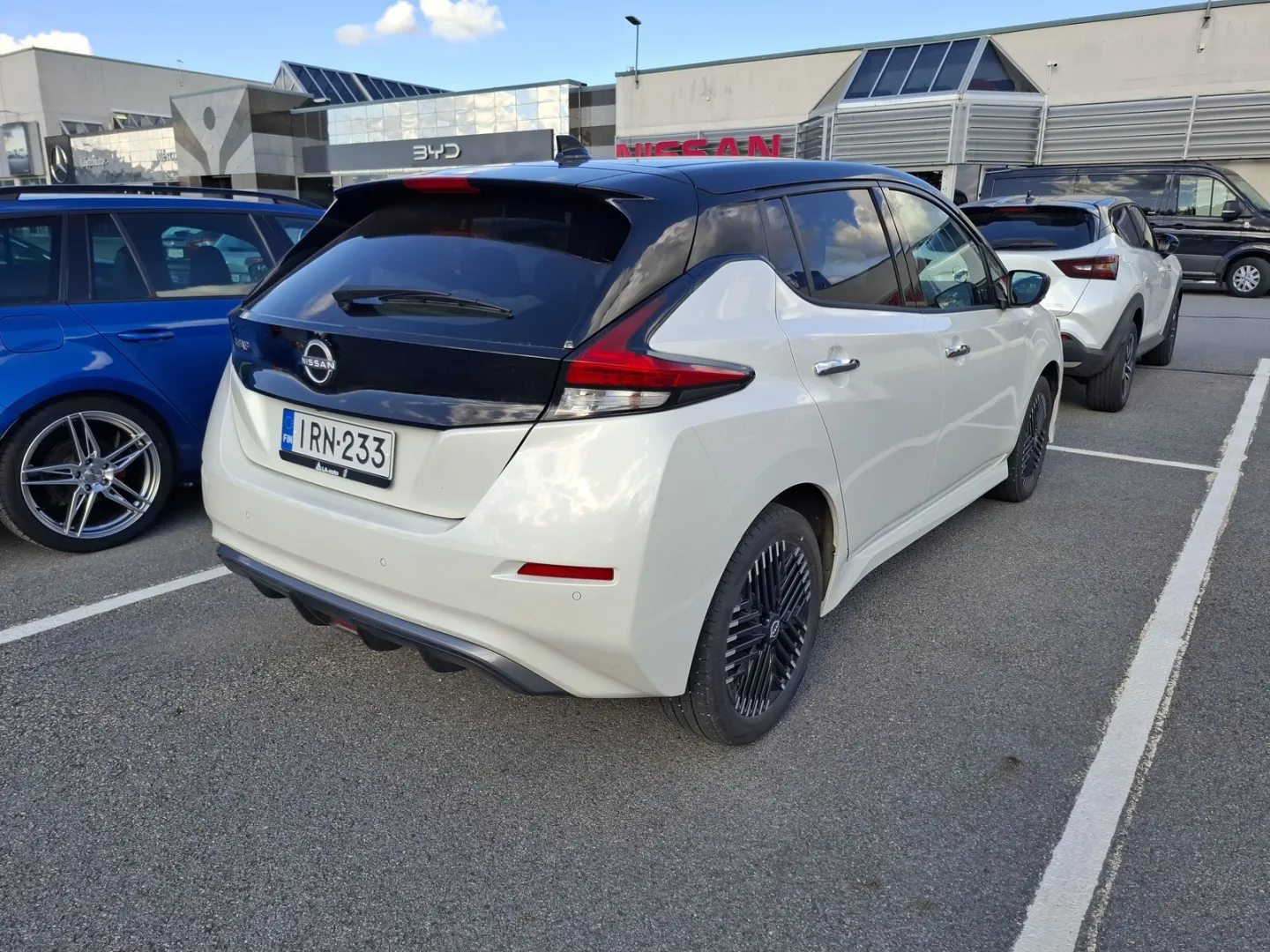 NISSAN Leaf IRN-233 carousel image