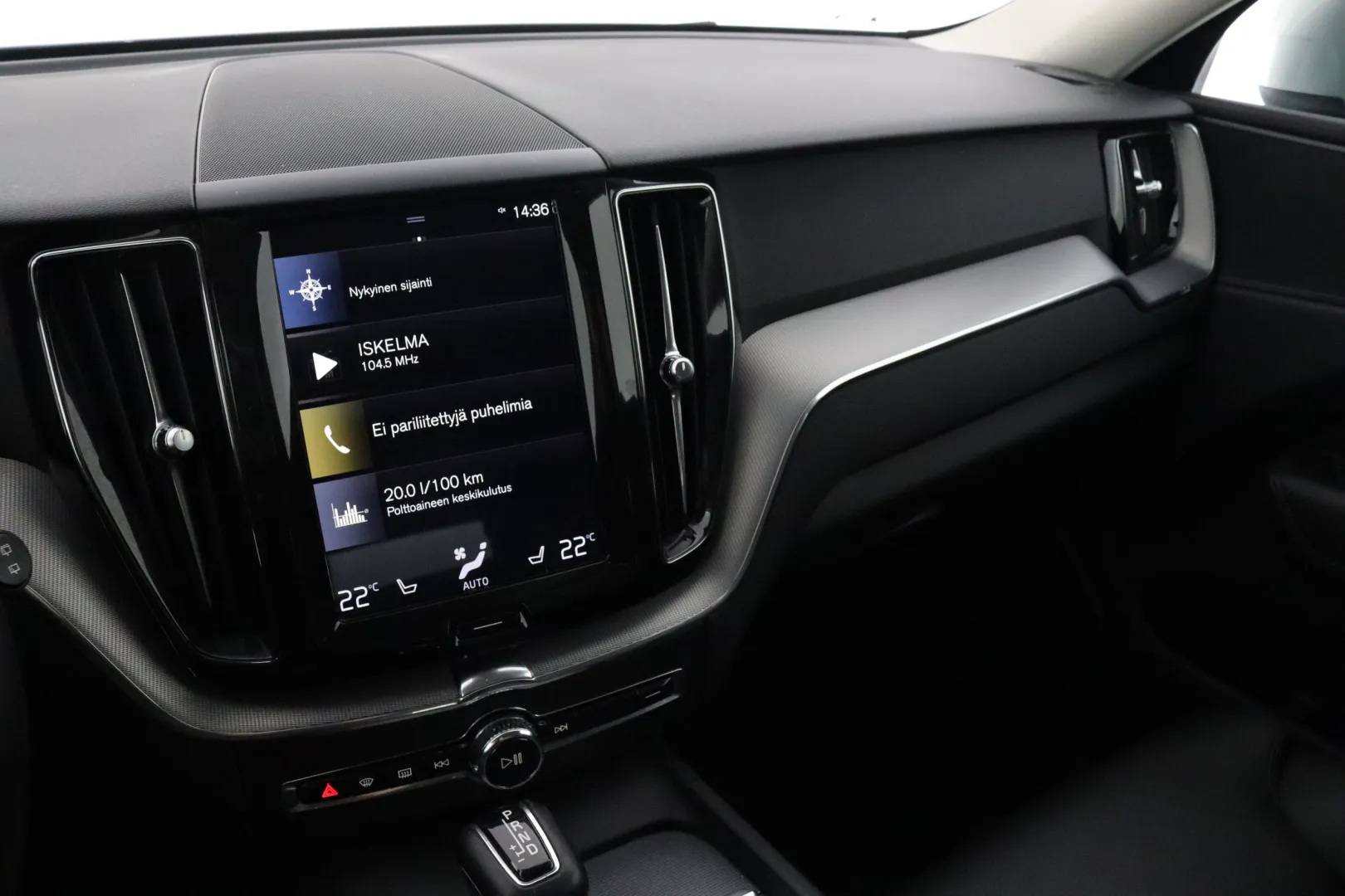 Volvo XC60 JKT-469 carousel image