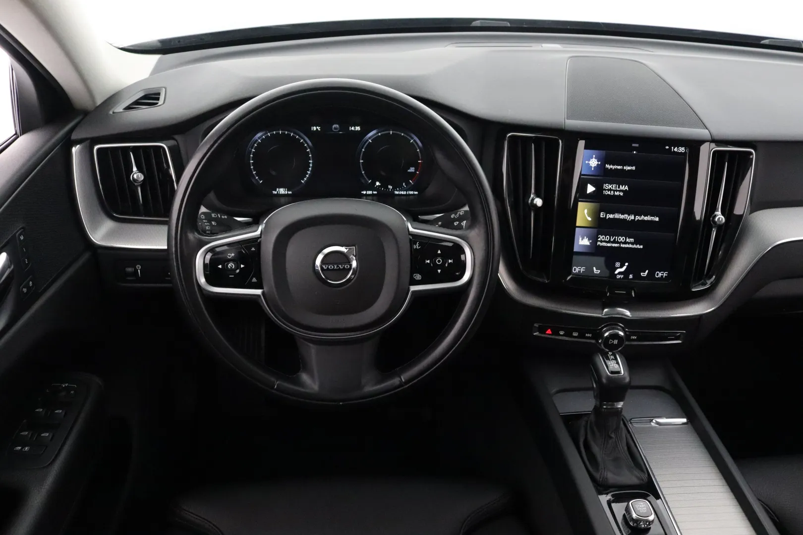 Volvo XC60 JKT-469 carousel image