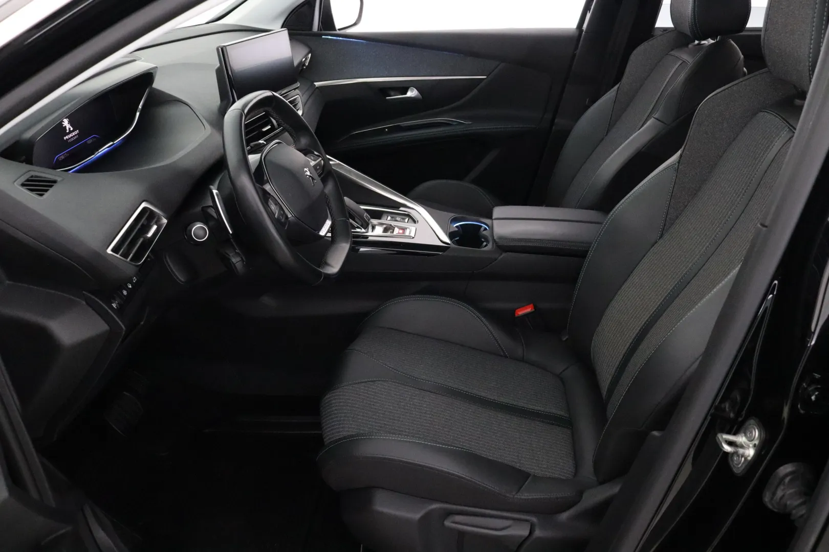 PEUGEOT 5008 XXK-870 carousel image