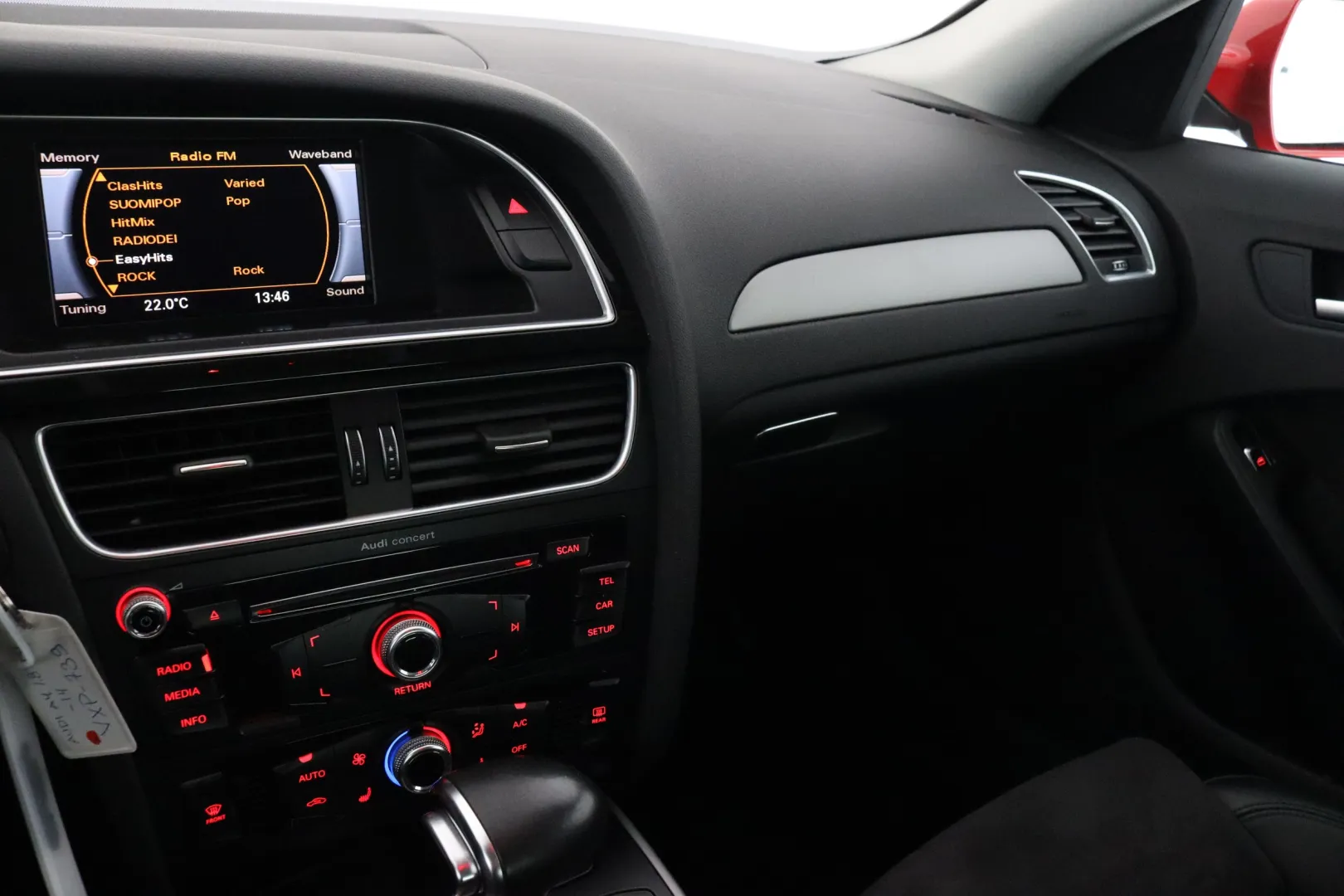 AUDI A4 VXP-739 carousel image