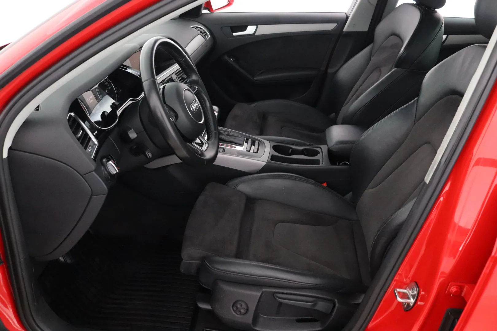 AUDI A4 VXP-739 carousel image