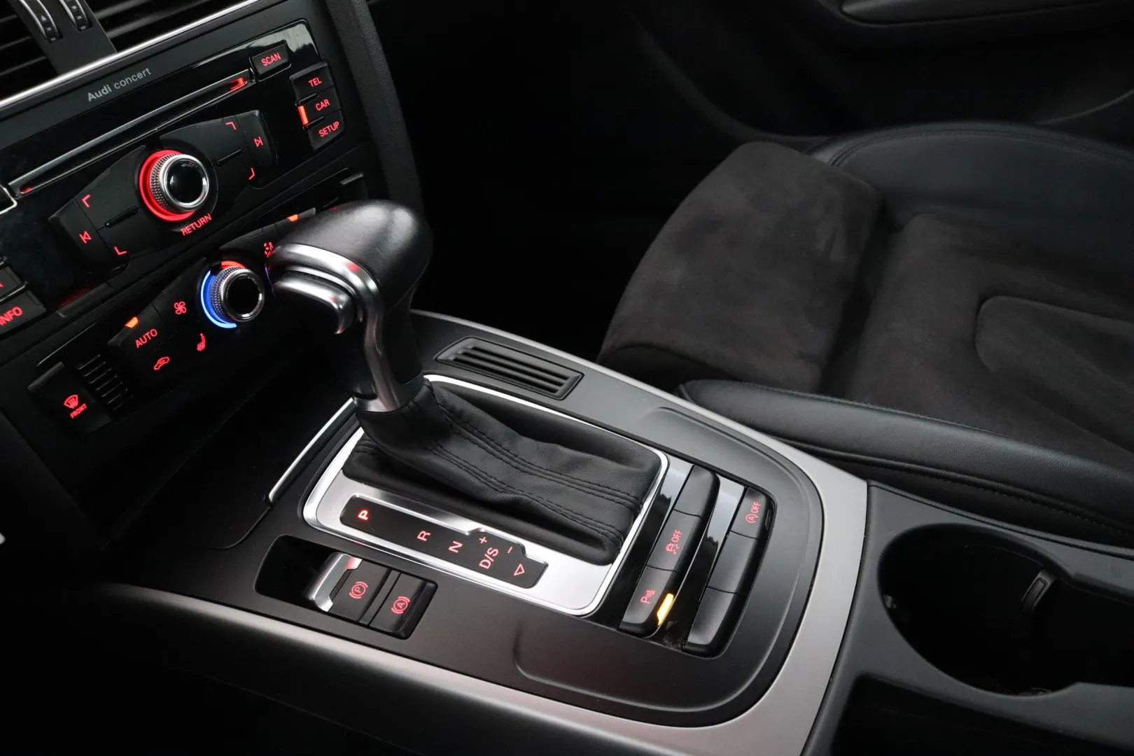 AUDI A4 VXP-739 carousel image