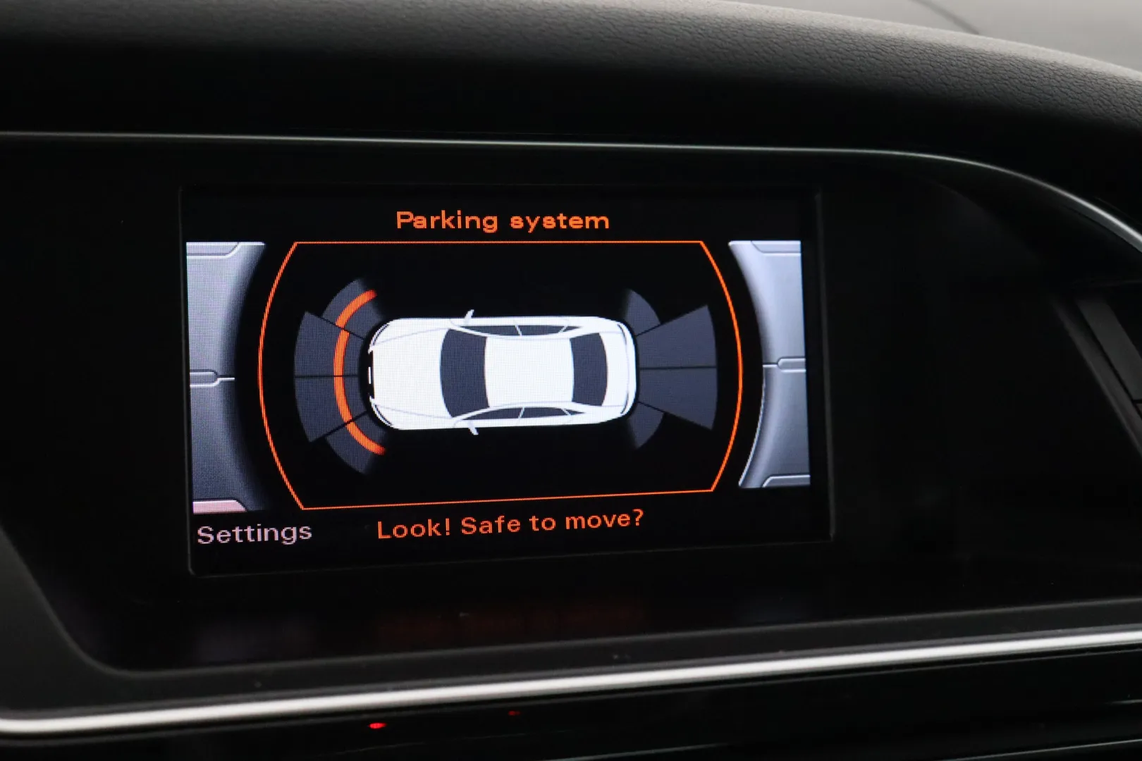 AUDI A4 VXP-739 carousel image