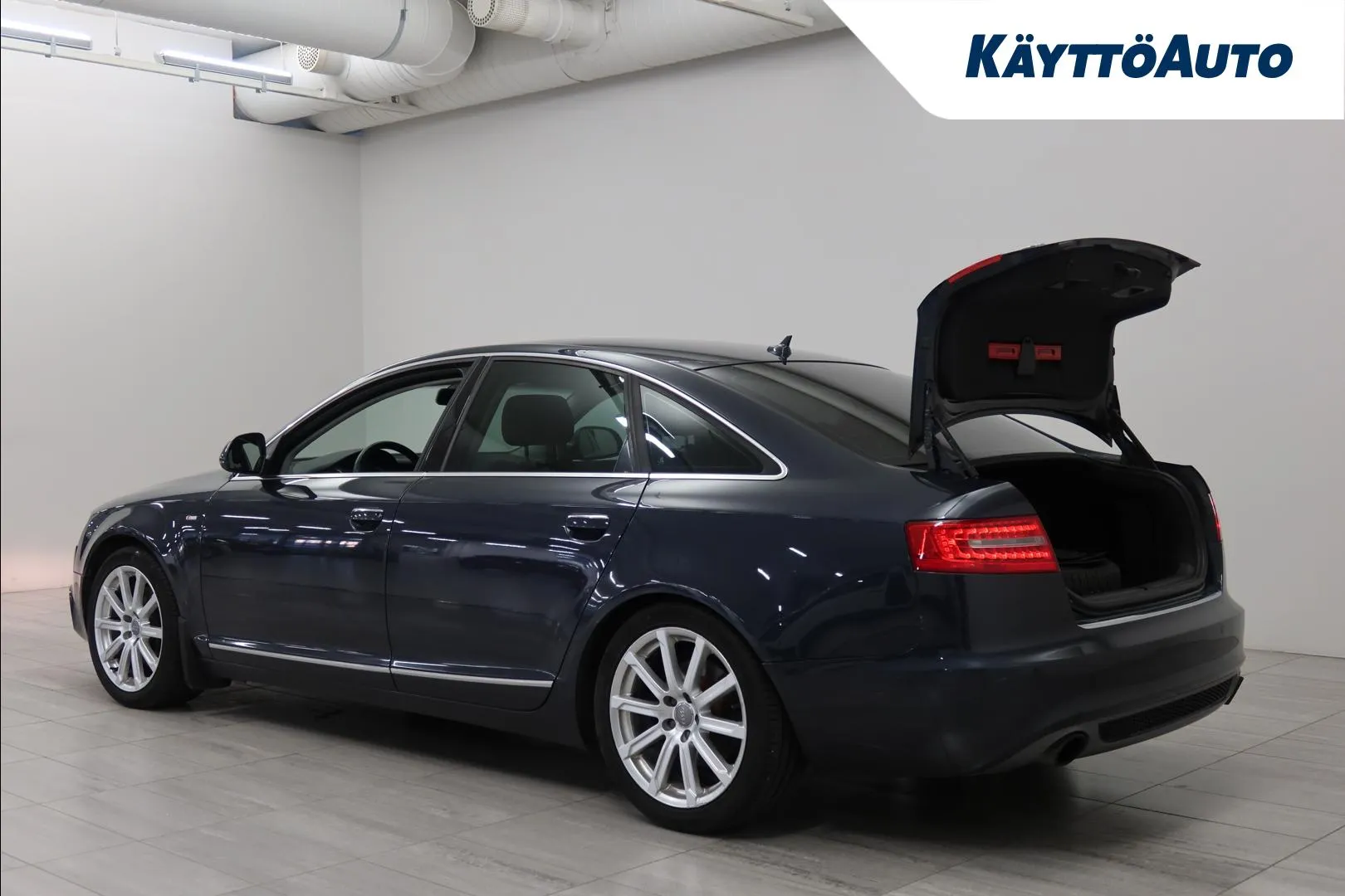 AUDI A6 YVU-963 carousel image