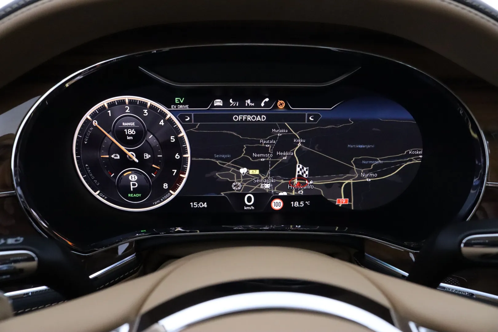 BENTLEY Flying Spur NNL-152 carousel image