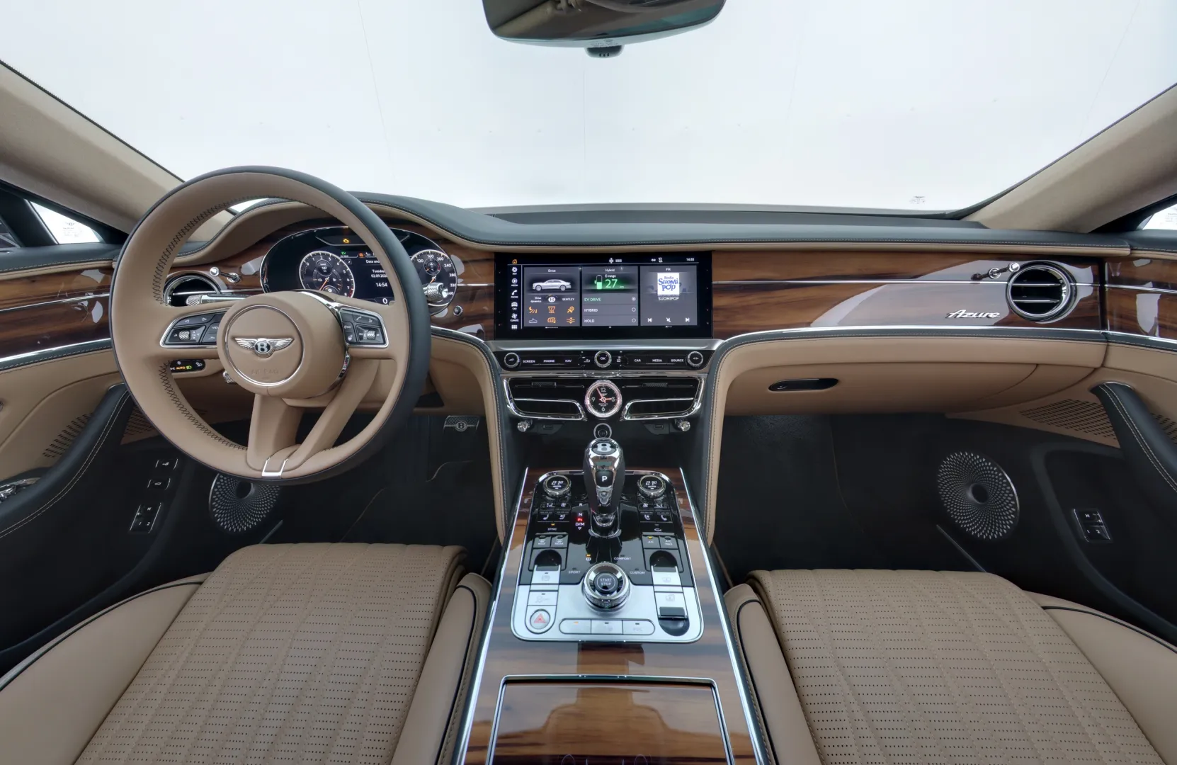 BENTLEY Flying Spur NNL-152 carousel image