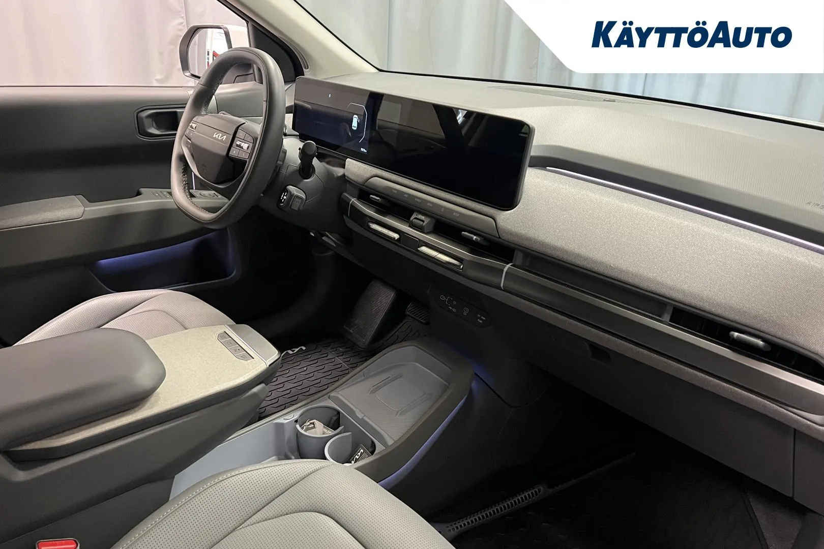 KIA EV3 EVJ-260 carousel image
