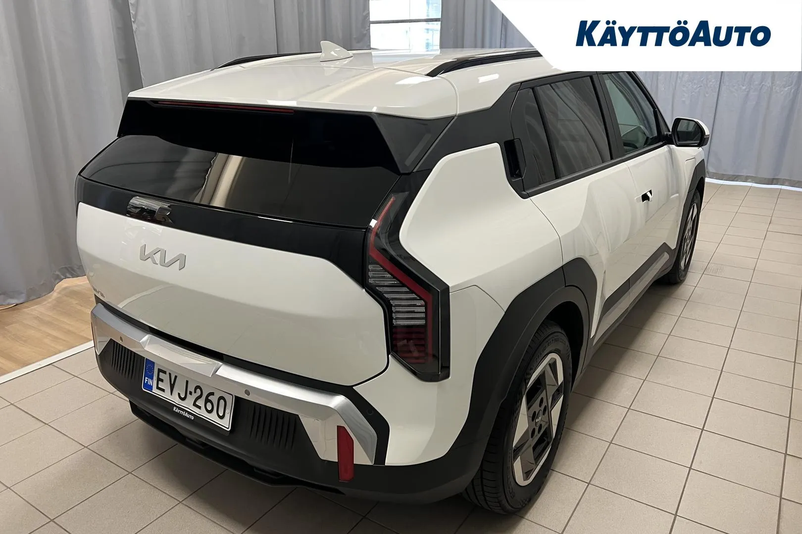 KIA EV3 EVJ-260 carousel image