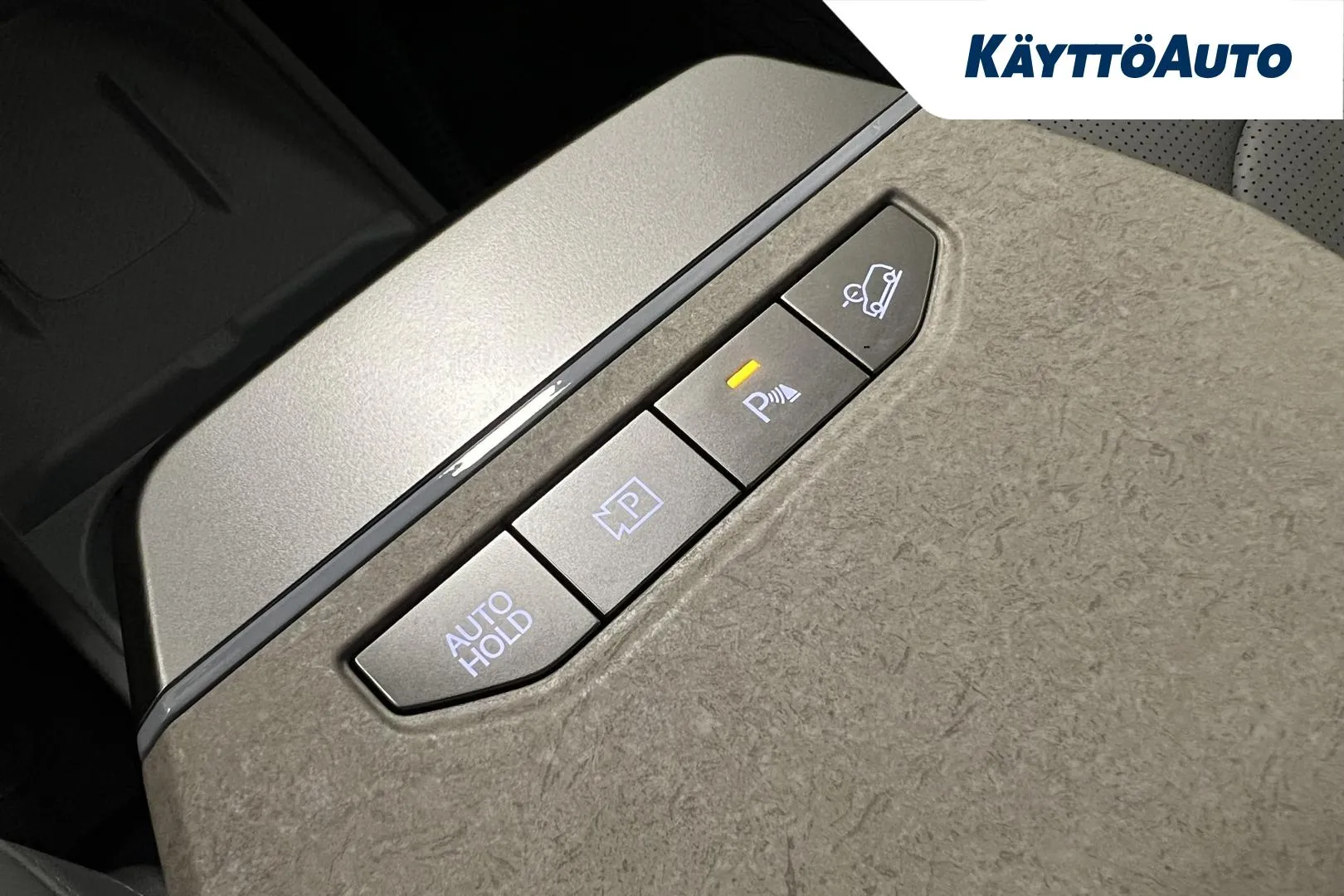 KIA EV3 EVJ-260 carousel image
