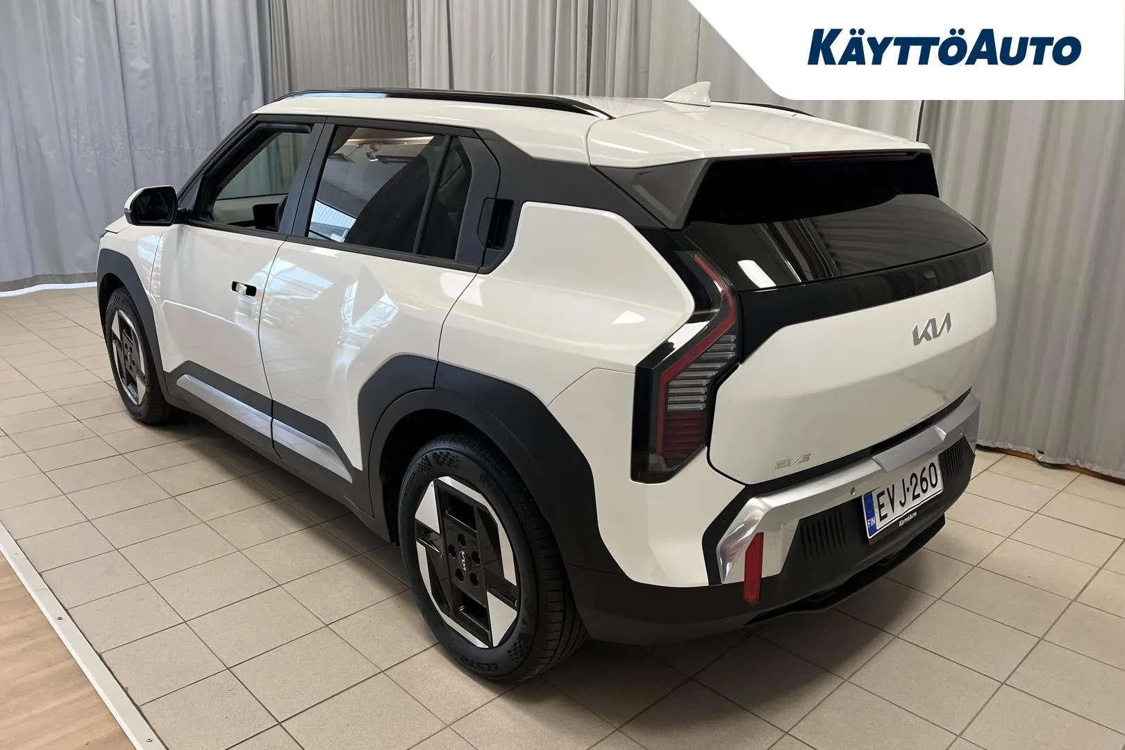 KIA EV3 EVJ-260 carousel image