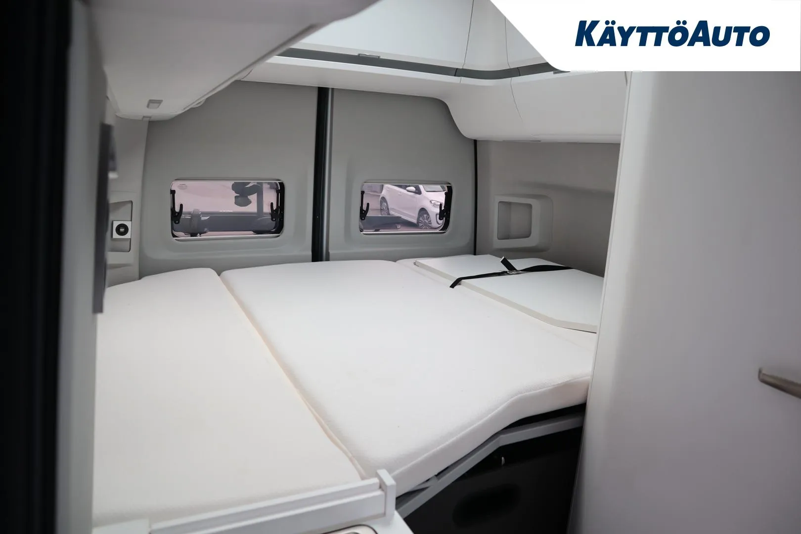 VOLKSWAGEN Crafter SOK-255 carousel image