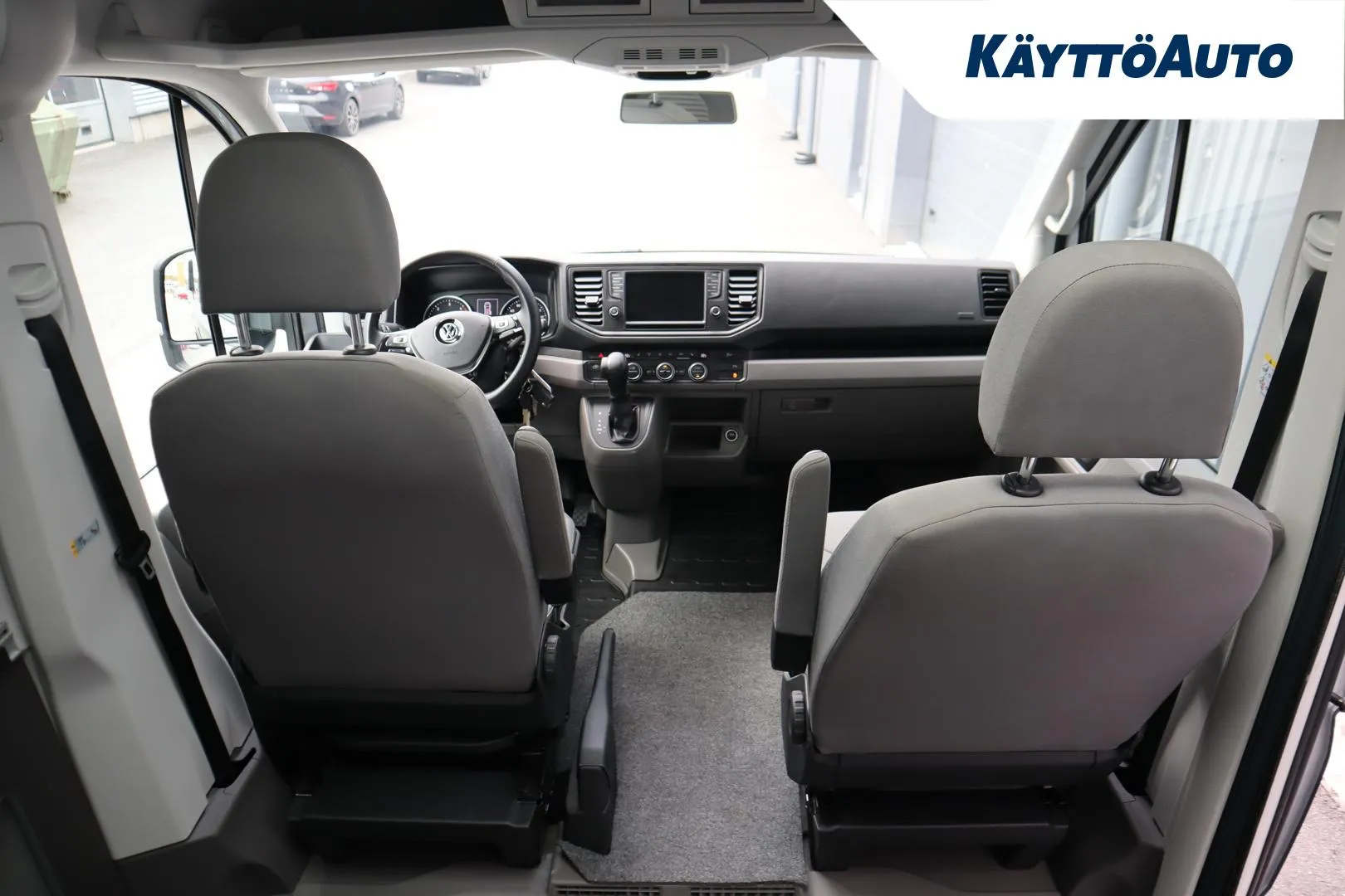 VOLKSWAGEN Crafter SOK-255 carousel image