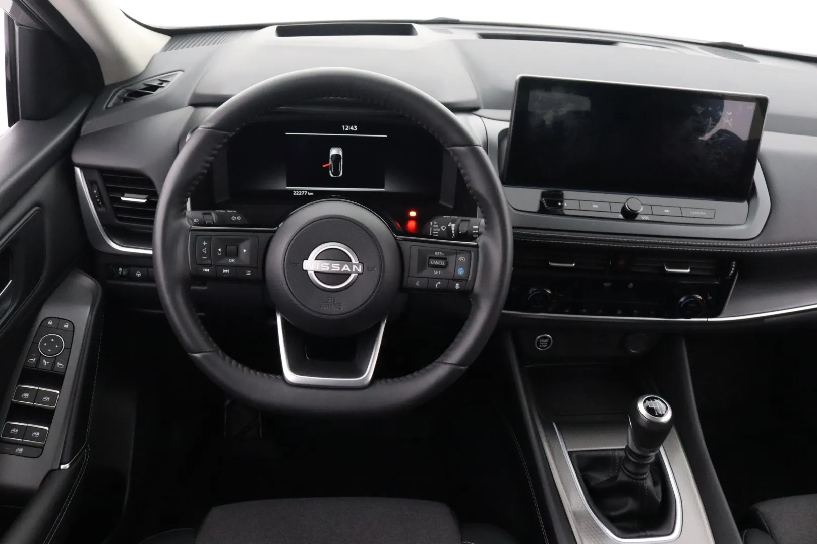 Nissan Qashqai LSS-889 carousel image