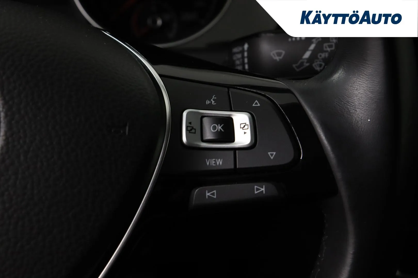 VOLKSWAGEN Golf CNI-417 carousel image