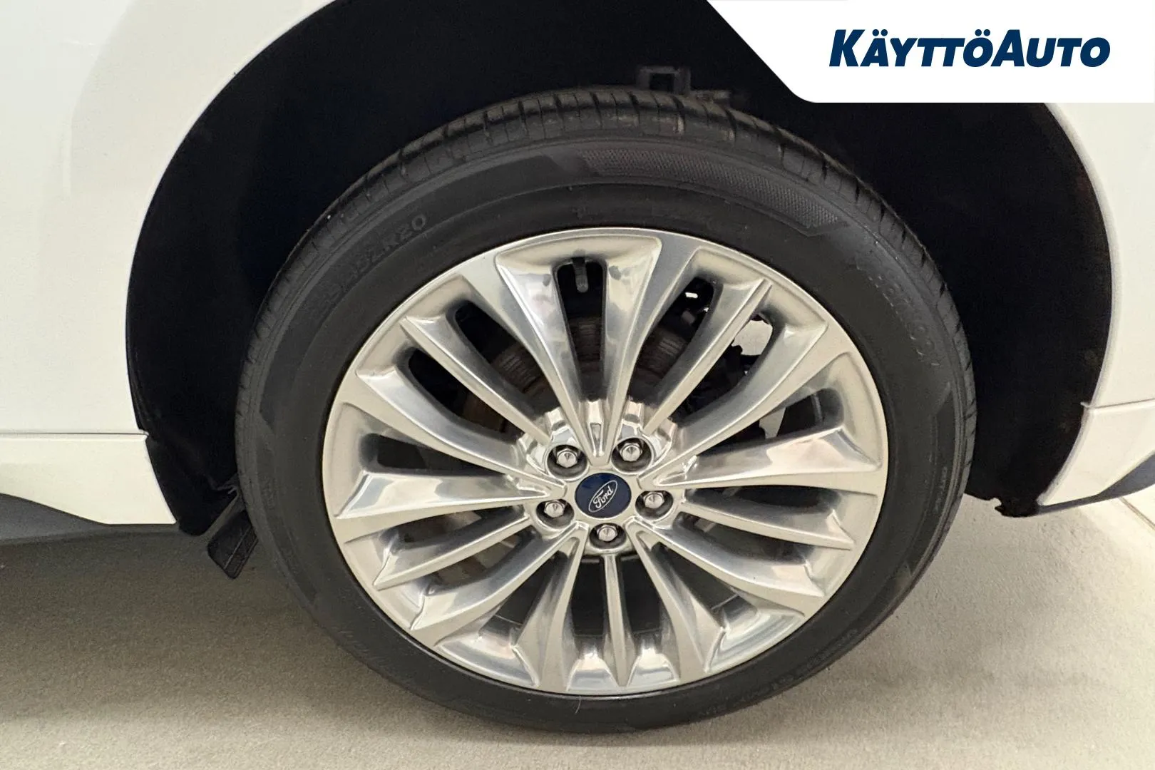 FORD Edge XXA-743 carousel image