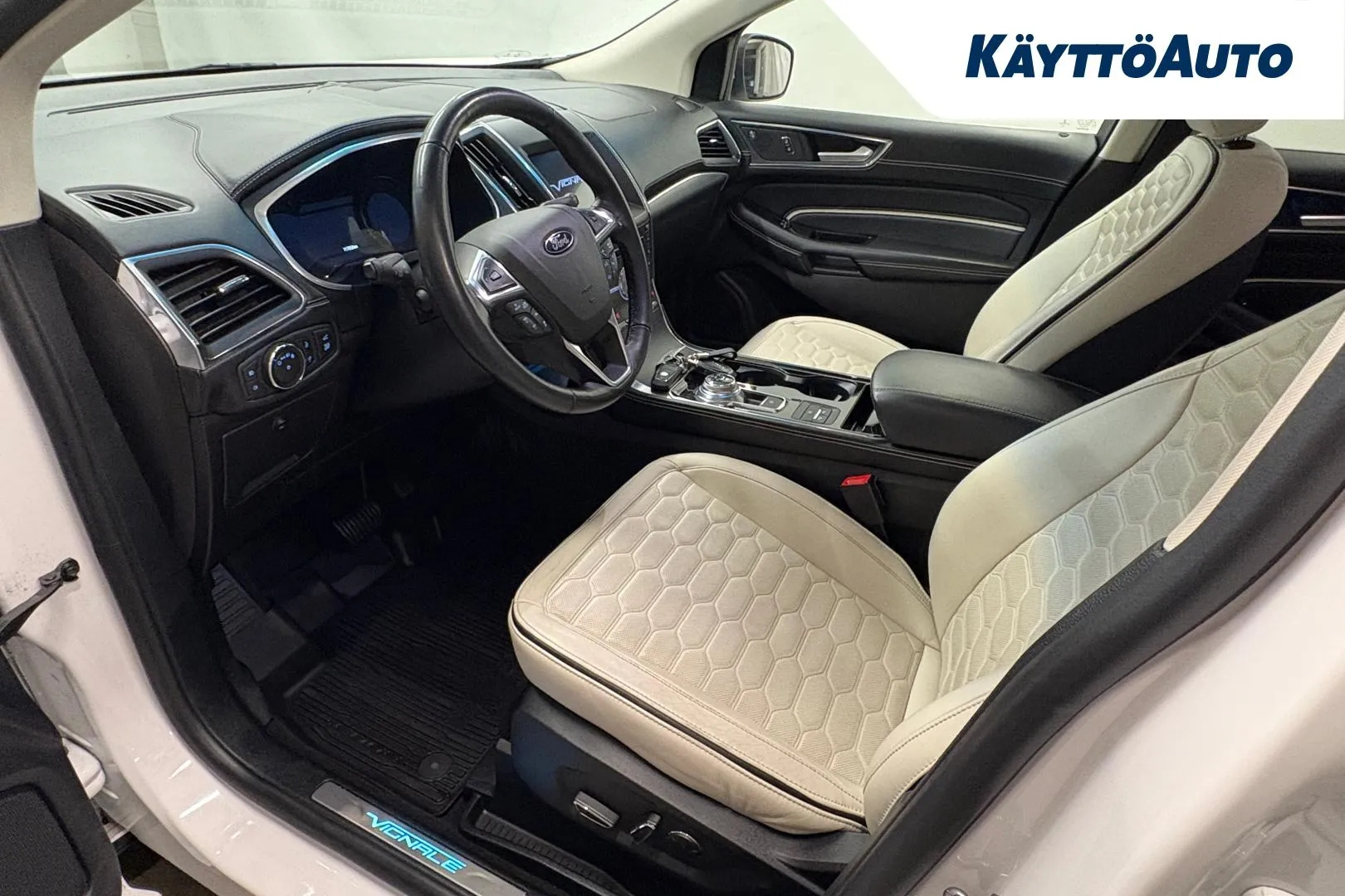 FORD Edge XXA-743 carousel image