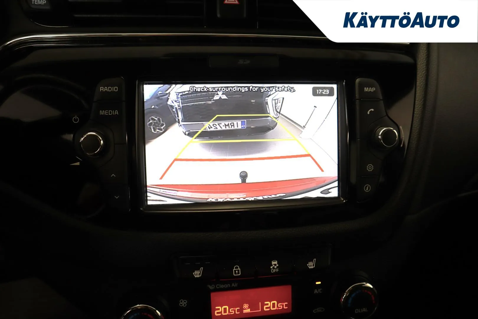 KIA cee'd KSX-433 carousel image