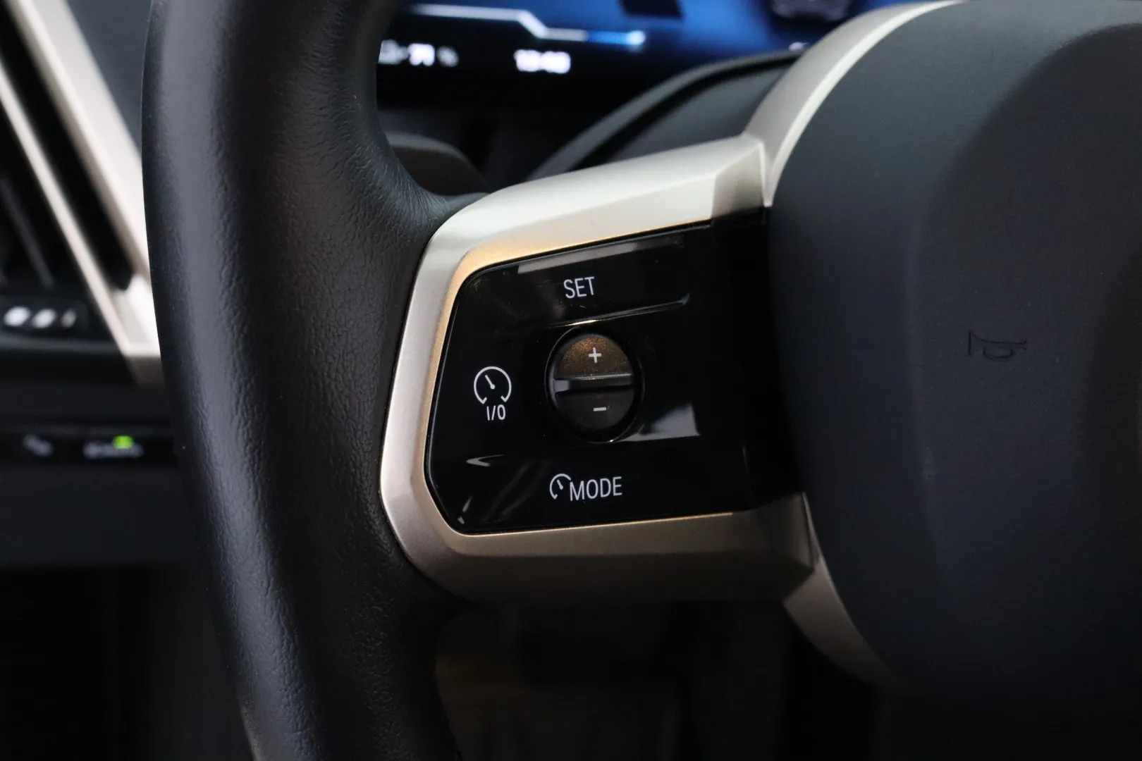 BMW iX M60 OZV-457 carousel image