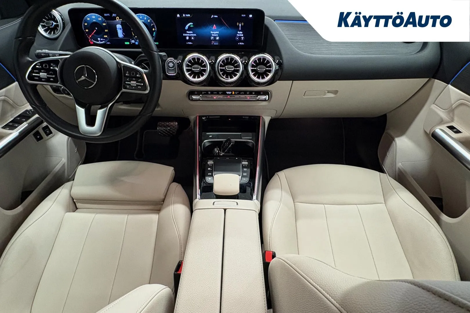 MERCEDES-BENZ GLA IPX-612 carousel image