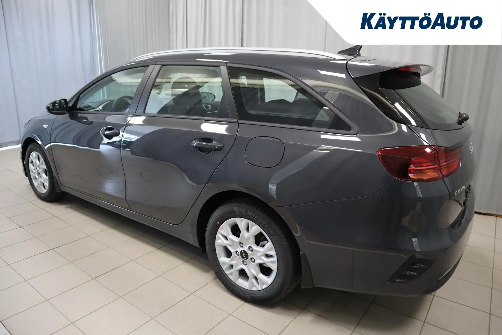 Kia Ceed NOA-529 carousel image