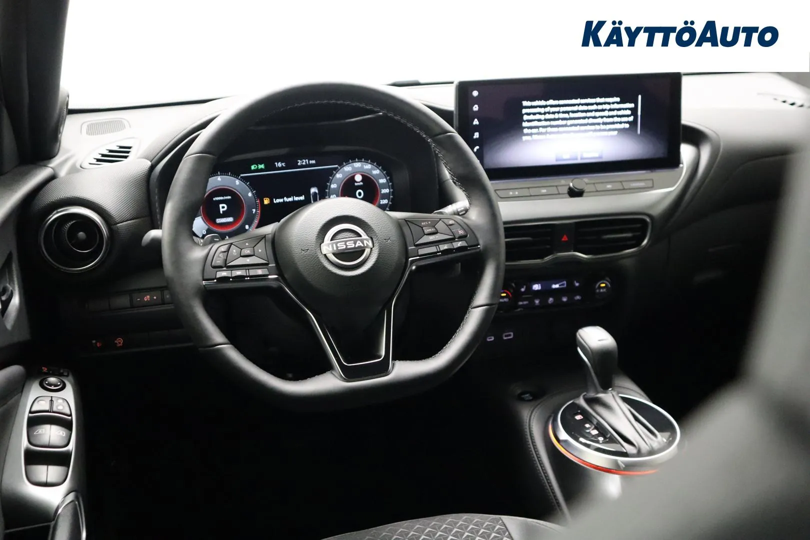 Nissan Juke SZJ-210 carousel image