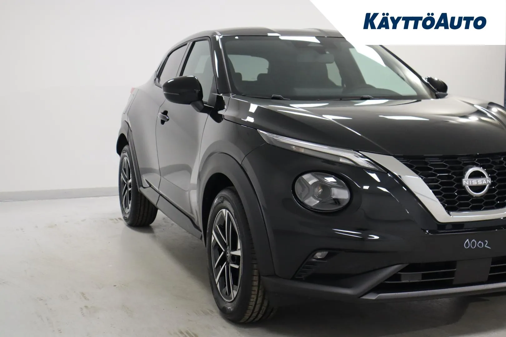 Nissan Juke SZJ-210 carousel image