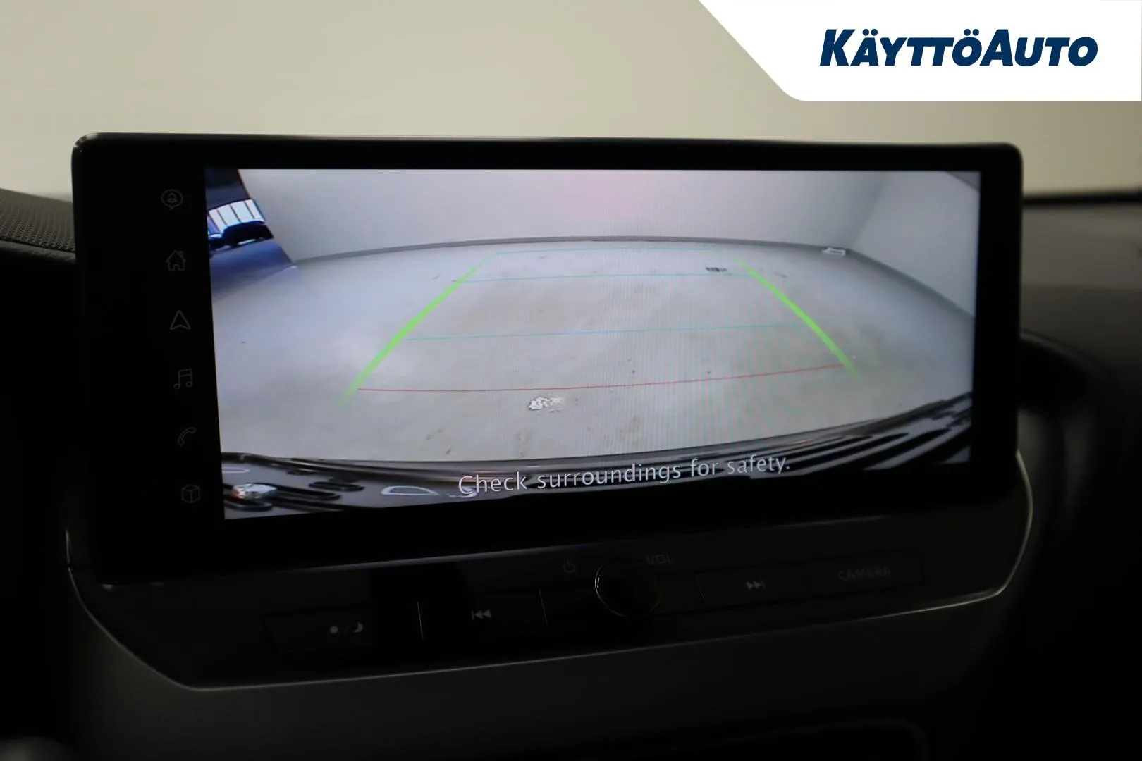 Nissan Juke SZJ-210 carousel image