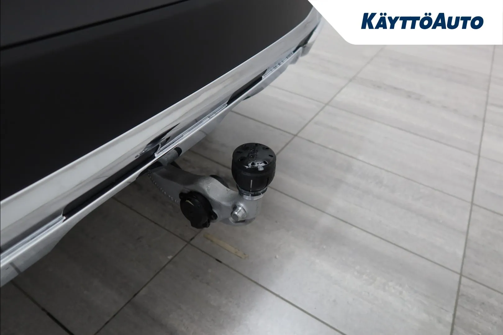 Mercedes-Benz GLC ISK-835 carousel image
