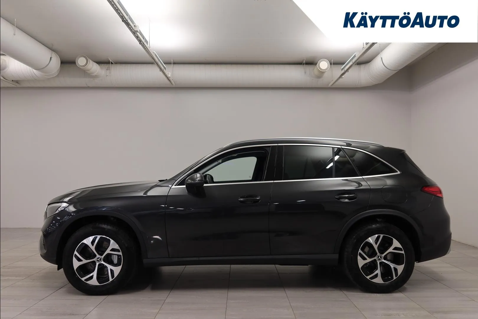 Mercedes-Benz GLC ISK-835 carousel image