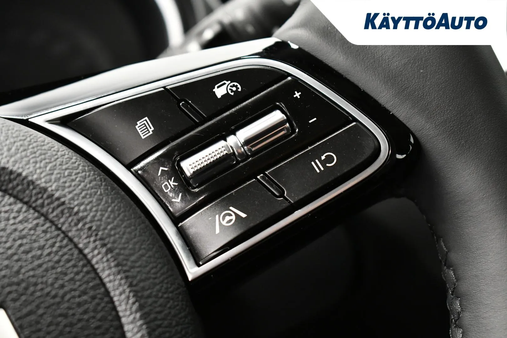 Kia Ceed MRL-777 carousel image