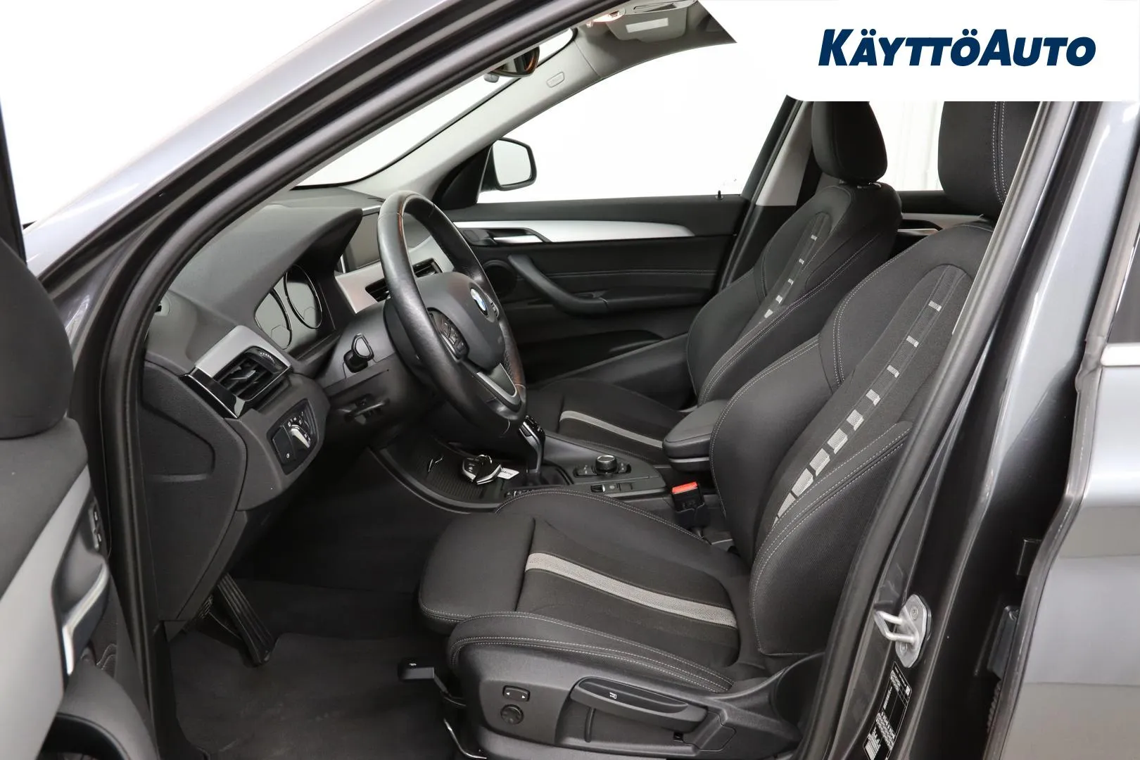 BMW X1 FPU-561 carousel image