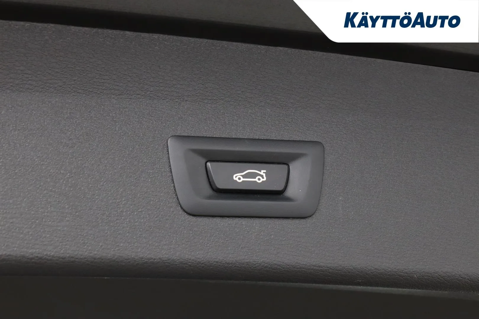 BMW X1 FPU-561 carousel image