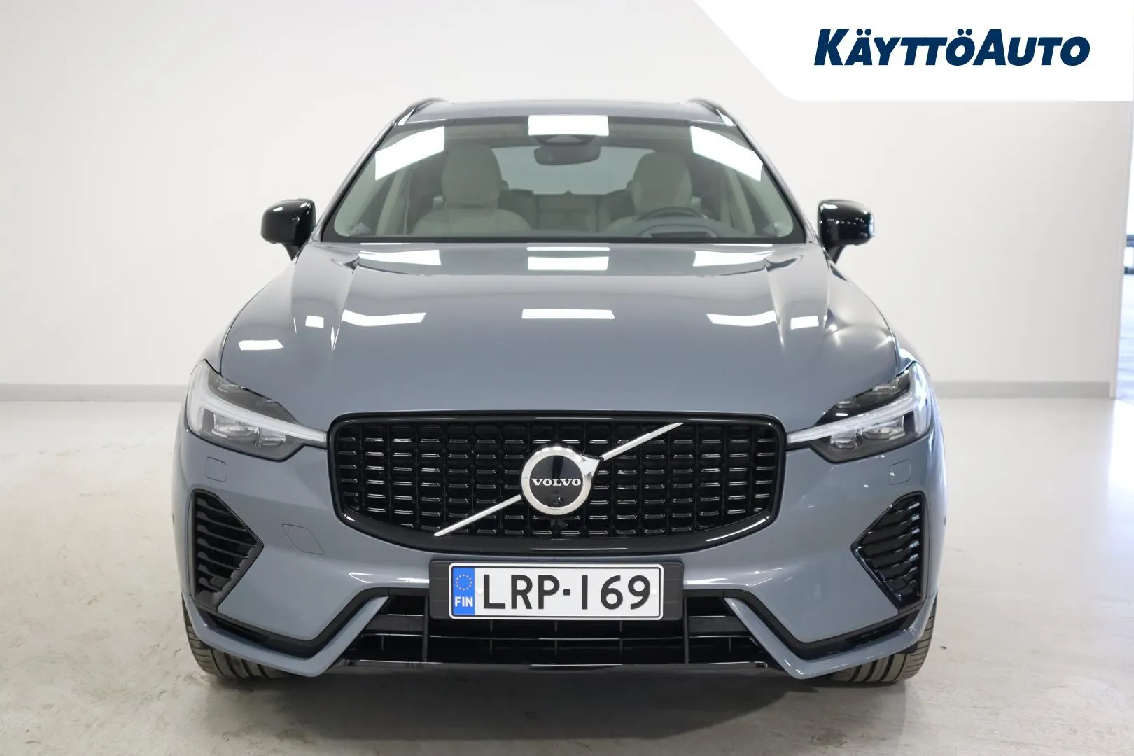 Volvo XC60 LRP-169 carousel image