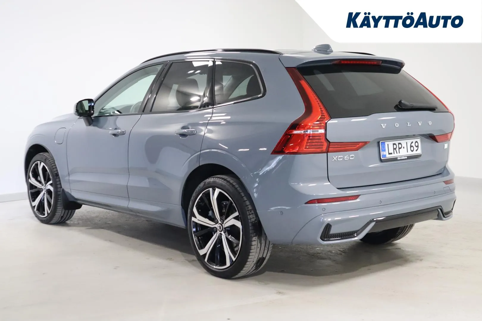 Volvo XC60 LRP-169 carousel image