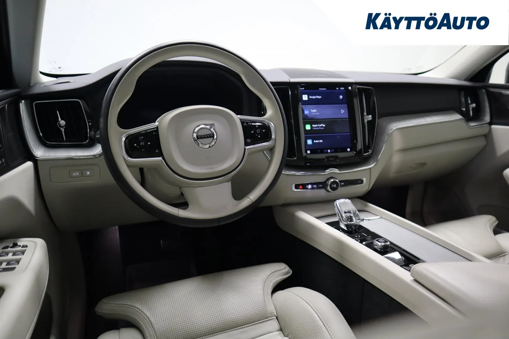 Volvo XC60 LRP-169 carousel image