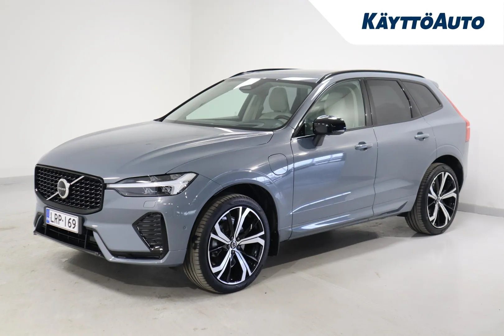 Volvo XC60 LRP-169 carousel image