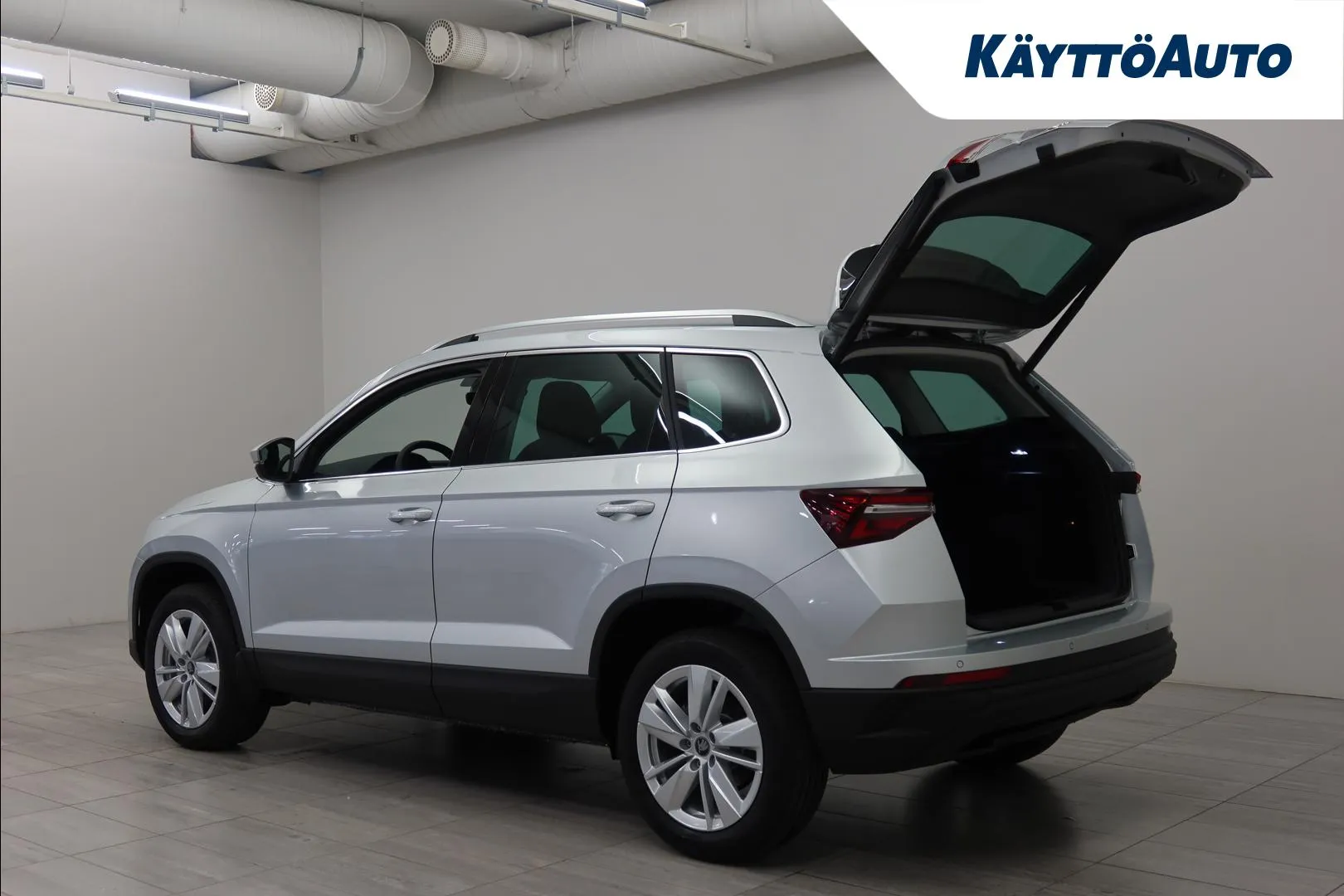 Skoda Karoq EVS-527 carousel image