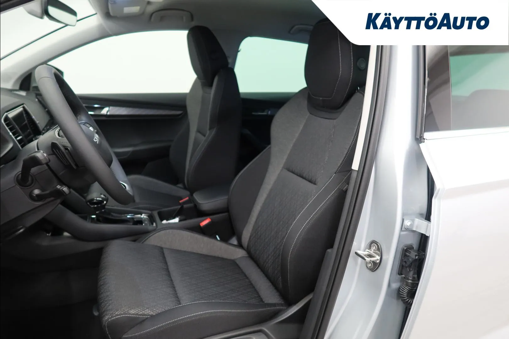 Skoda Karoq EVS-527 carousel image