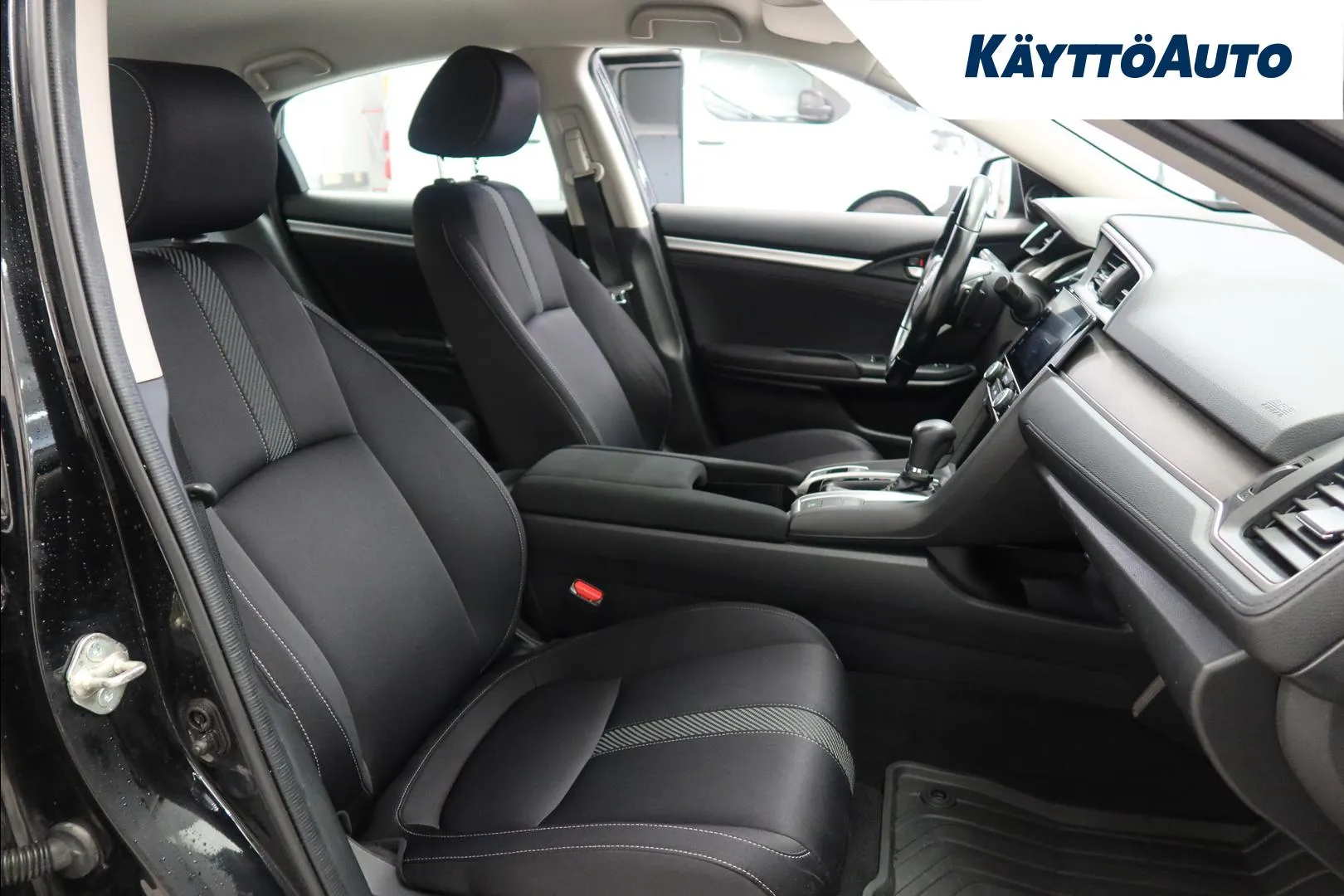 Honda Civic YJT-730 carousel image