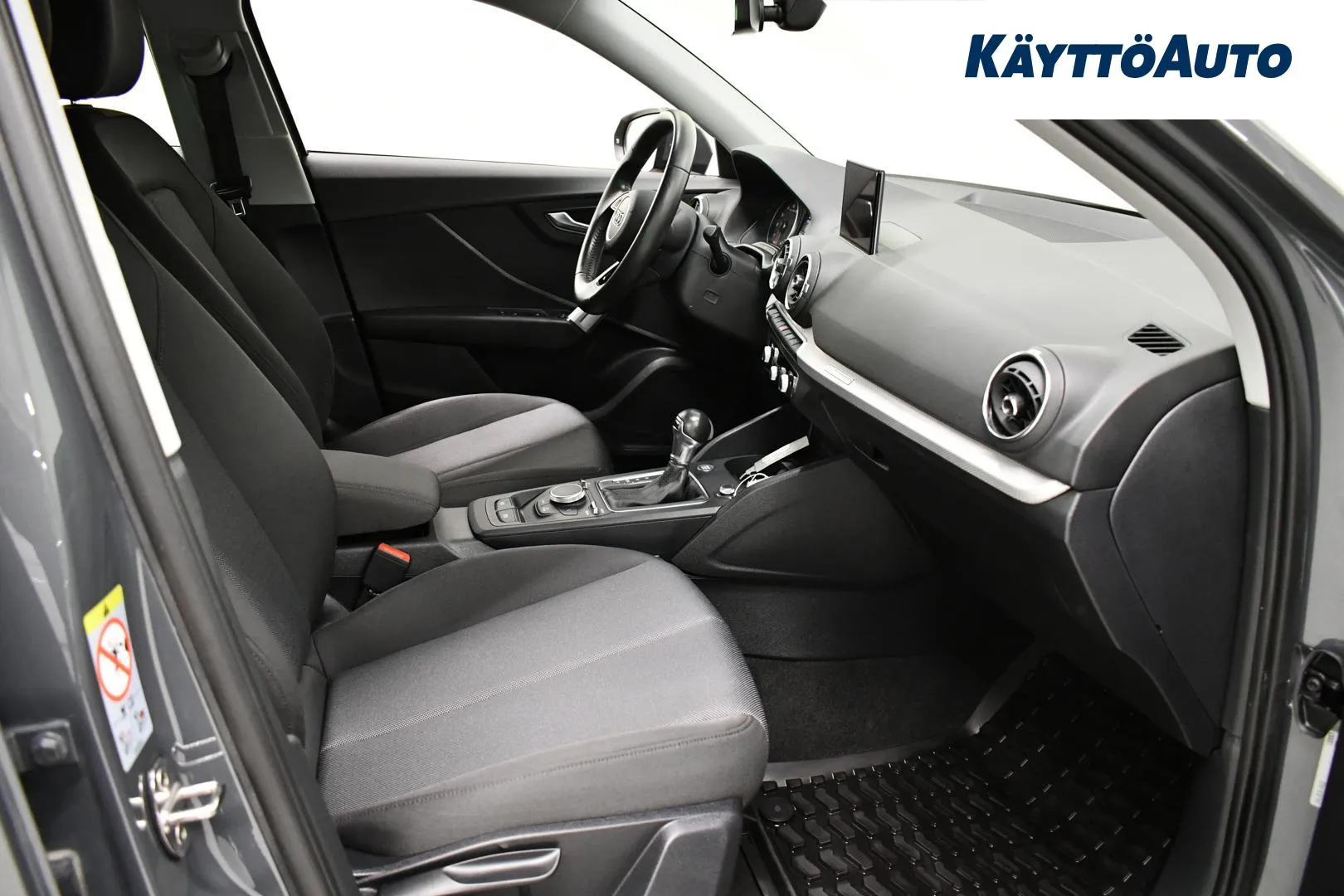 AUDI Q2 SXZ-881 carousel image
