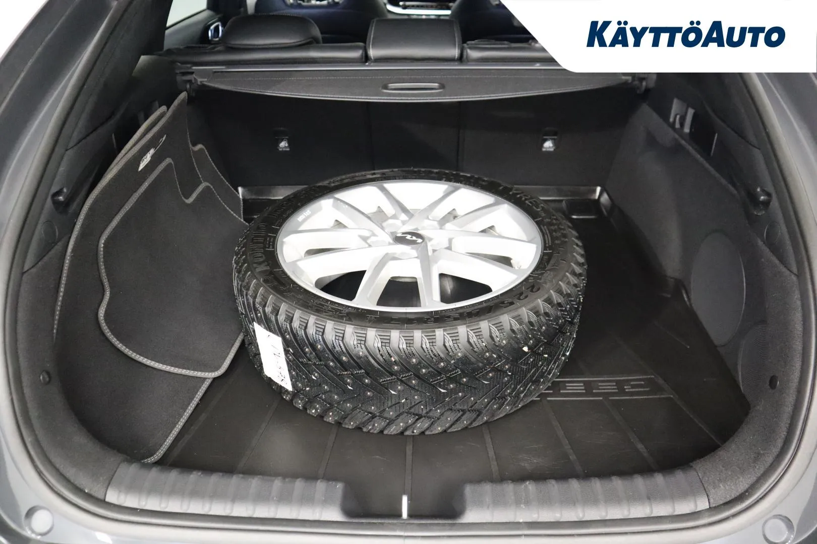 KIA ProCeed CPV-578 carousel image