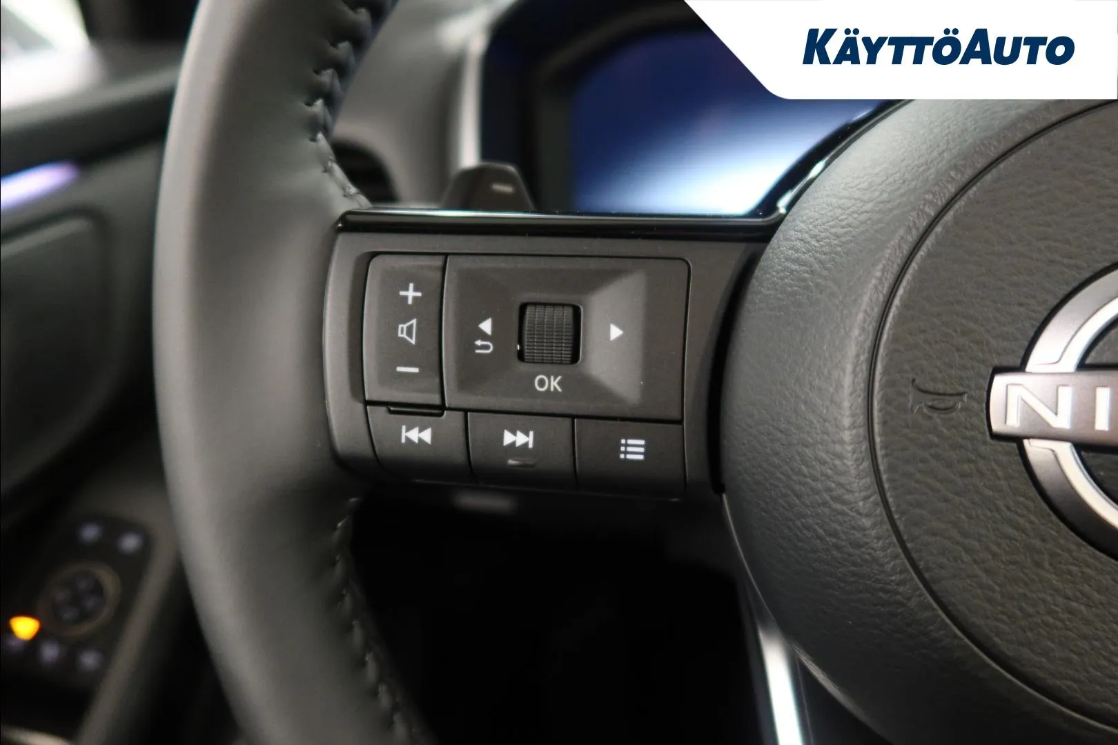 Nissan Qashqai XVZ-331 carousel image