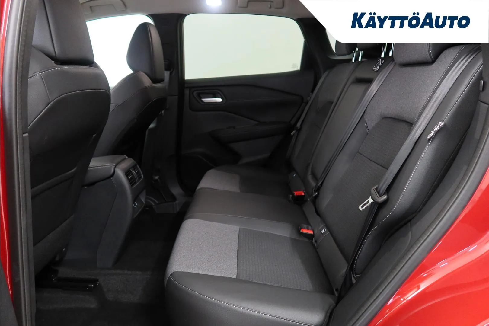 Nissan Qashqai XVZ-331 carousel image